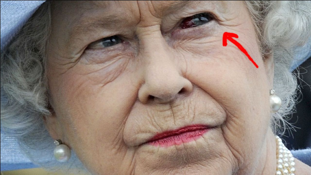 Королева Великобритании рептилоид